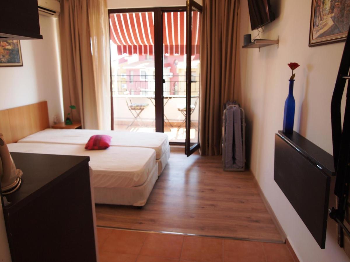 Visit Sunny Beach Marina Apartments ラヴダ 部屋 写真